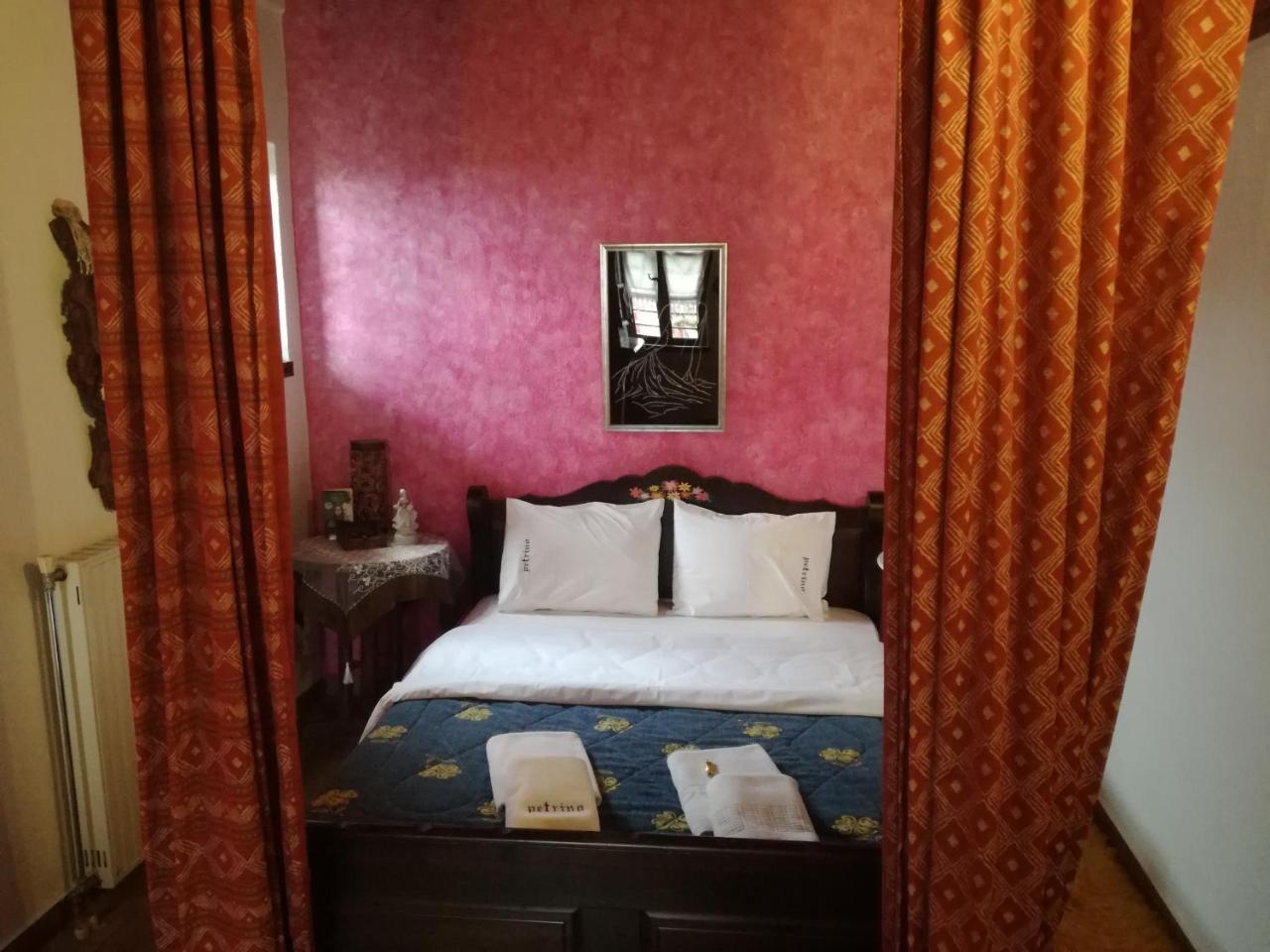 Petrino Hotel ปาเลออส ปานเตเลมอน ภายนอก รูปภาพ